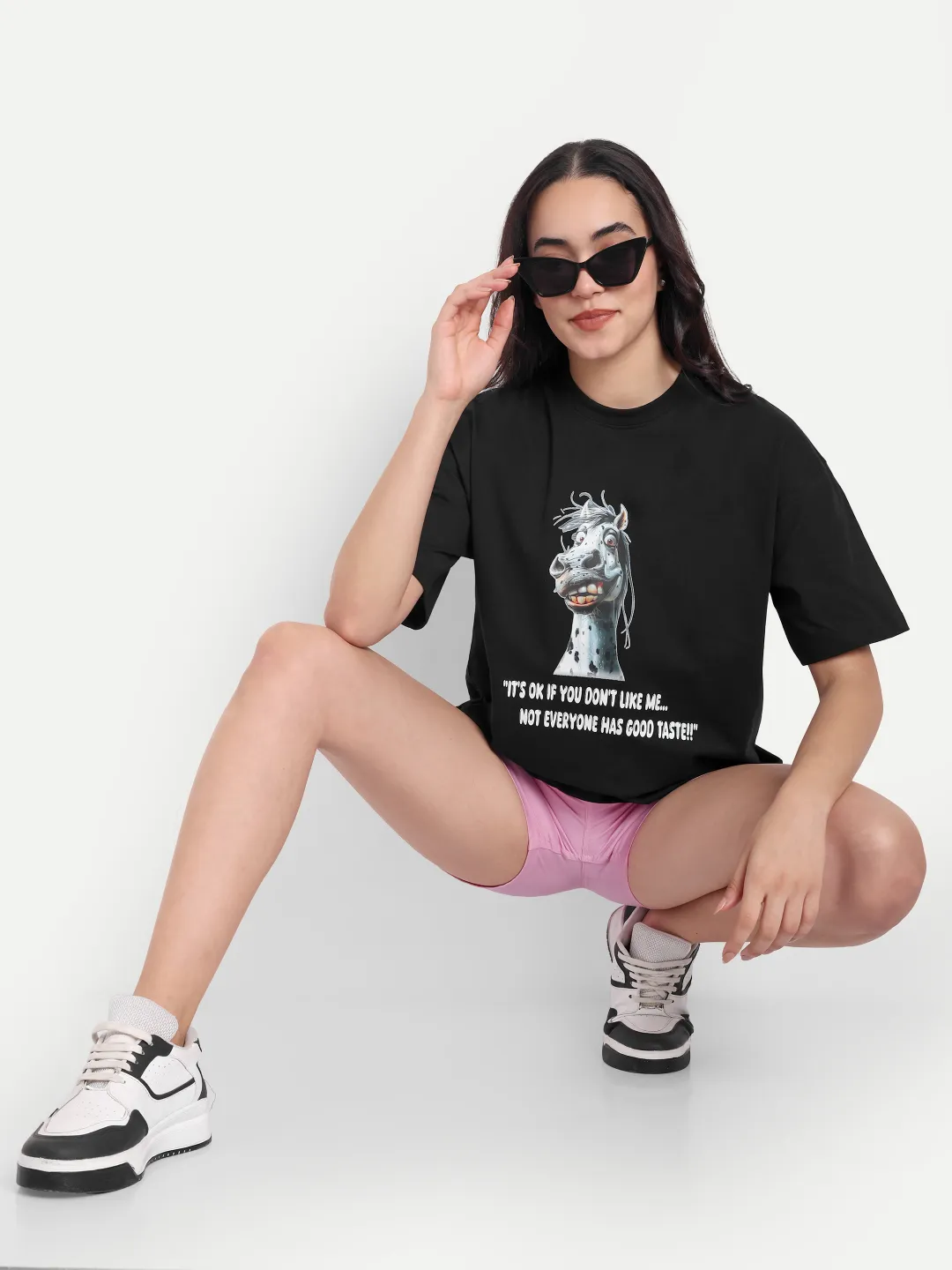 ecomm female shoot